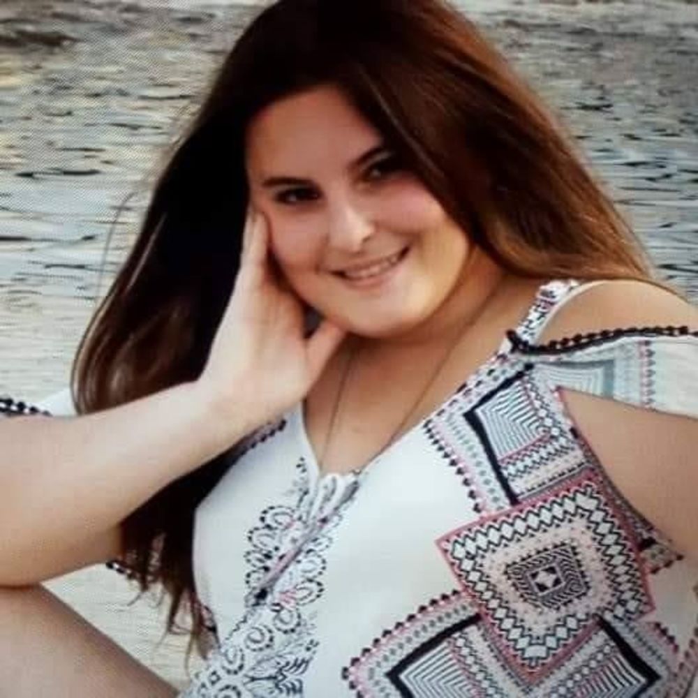 Meet your Posher, Libby